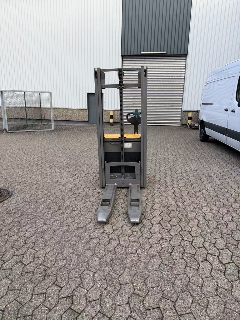 ce1bb6e5cdaa85c70dc82f6c12654384.jpg