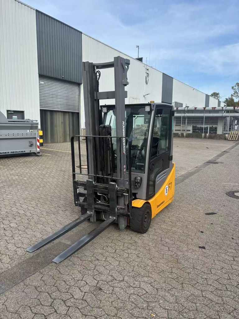 EFG220 GE 115 440DZ